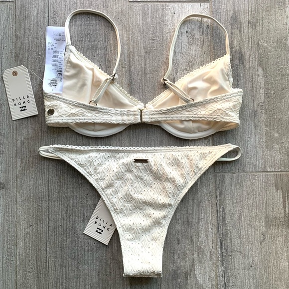 🔥🔥BILLABONG - SALTY BLONDE BY THE SEASHORE UNDERWIRE ISLA BIKINI SET🔥🔥 - Picture 7 of 9